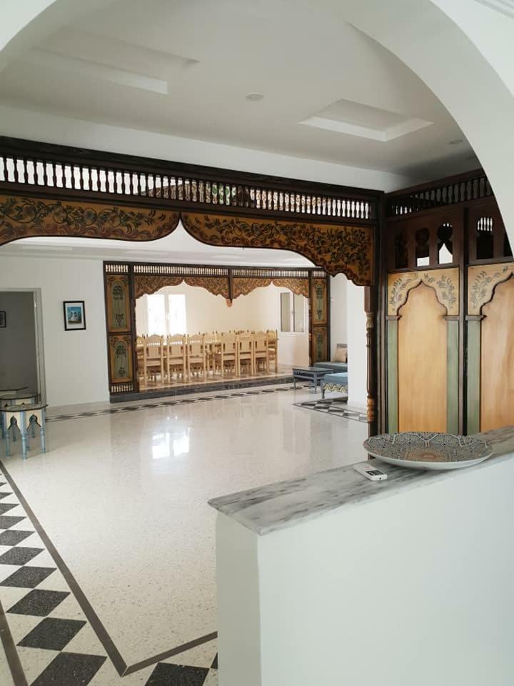 Dar Mamina Bed and Breakfast Sidi ash Shammakh Exteriör bild