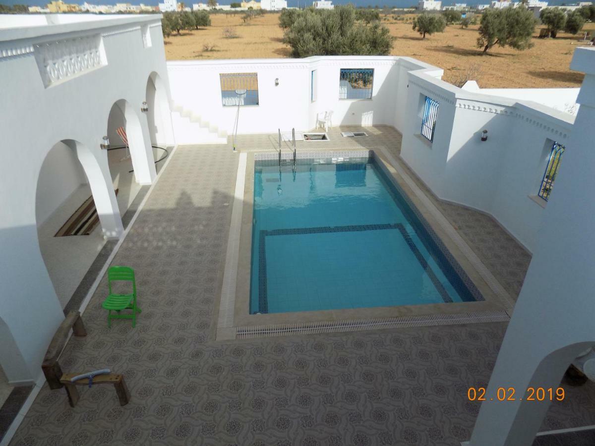 Dar Mamina Bed and Breakfast Sidi ash Shammakh Exteriör bild